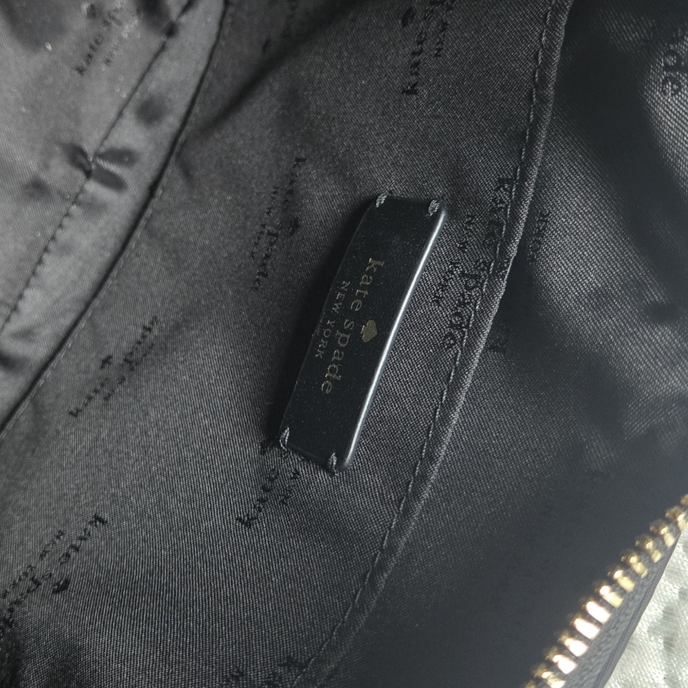 Kate Spade Carter Nylon Sling - Picture 10 of 16